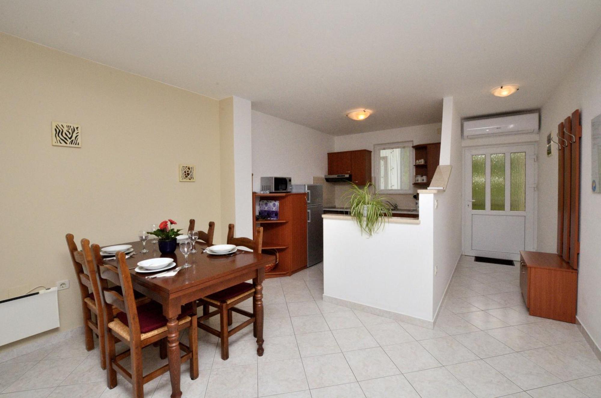 Marijana Apartment Icici