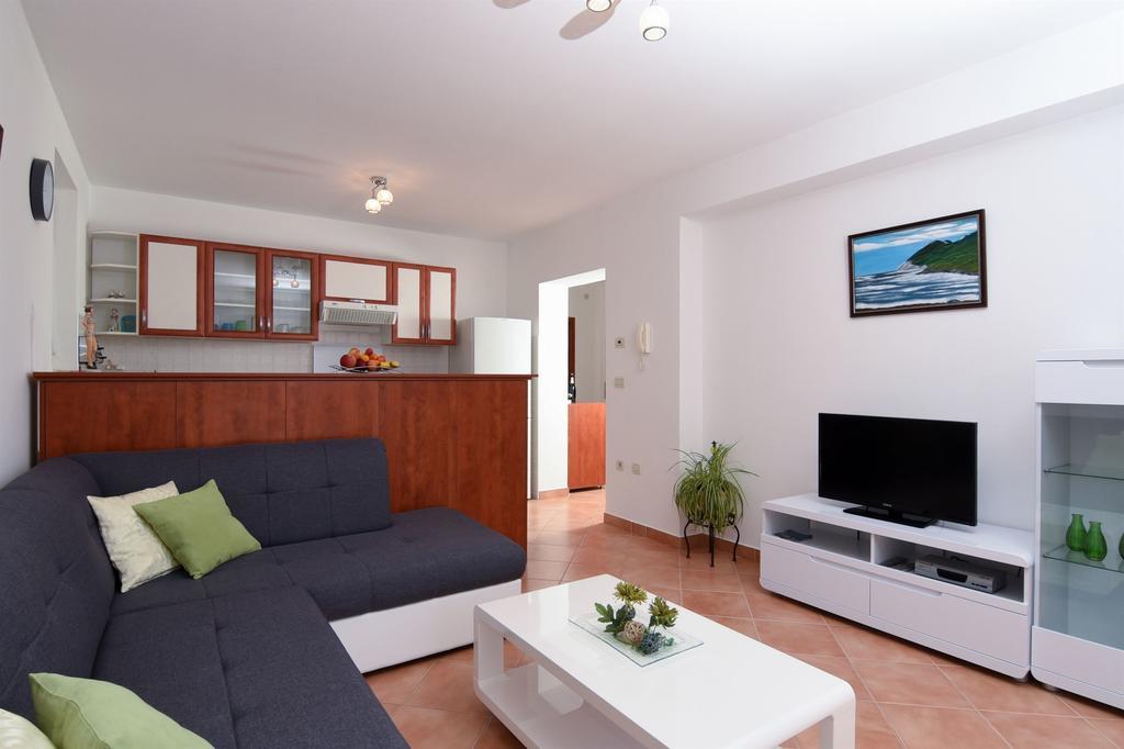 Apartment Marijana Icici